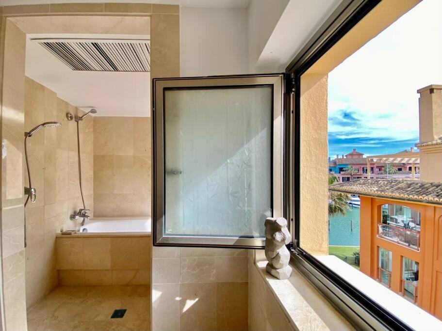 Yolo Spaces - Sotogrande Sea View Penthouse サン・ロケ エクステリア 写真