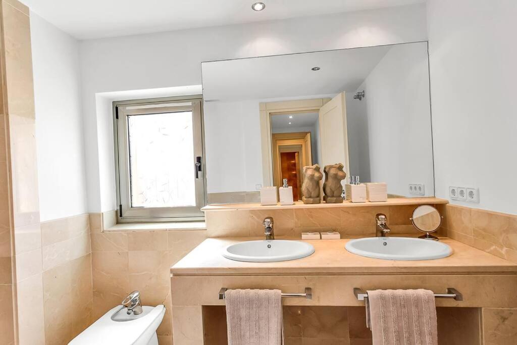 Yolo Spaces - Sotogrande Sea View Penthouse サン・ロケ エクステリア 写真