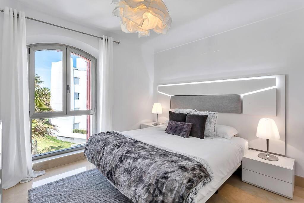 Yolo Spaces - Sotogrande Sea View Penthouse サン・ロケ エクステリア 写真