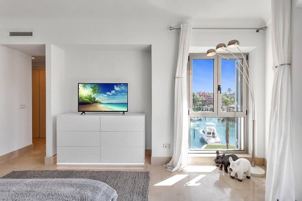 Yolo Spaces - Sotogrande Sea View Penthouse サン・ロケ エクステリア 写真